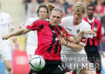 Fussball 1. Bundesliga: Leverkusen - Gladbach, Zweikampf