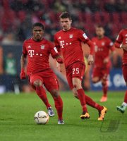 Fussball 1. Bundesliga 15/16: FC Augsburg - FC Bayern Muenchen