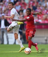 Fussball 1. Bundesliga Saison 15/16: FC Bayern Muenchen - FC Augsburg
