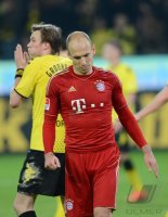 Fussball 1. Bundesliga  Saison 11/12:  ENTTAEUSCHUNG Arjen Robben (FC Bayern Muenchen)