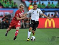 FUSSBALL WM 2010, VORRUNDE: Deutschland - Serbien