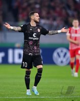 Fussball DFB Pokal 2. Runde 22/23: SC Freiburg - FC St. Pauli