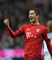 Fussball 1. Bundesliga Saison 15/16: FC Bayern Muenchen -  SV Werder Bemen