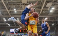 Basketball  1. Bundesliga  12/13: Walter Tigers Tuebingen - Eisbaeren Bremerhaven
