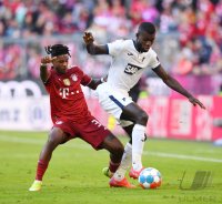 Fussball 1. Bundesliga Saison 21/22: FC Bayern Muenchen -  TSG 1899 Hoffenheim