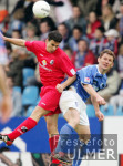 Fussball 1. Bundesliga: Bochum - Freiburg, Zweikampf
