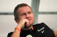 Fussball International  EM Qualifikation:  Trainer Matjaz KEK (Slowenien)