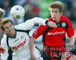 Fussball 2. Bundesliga: Reutlingen - Oberhausen, Zweikampf