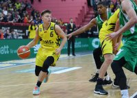 Barmer 2. Basketball Bundesliga  18/19: Tigers Tuebingen - Baunach Young Pikes