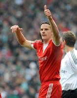 FUSSBALL, 1. BUNDESLIGA, 19. Spieltag: Bayern, VAN BUYTEN