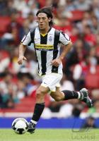 FUSSBALL INTERNATIONAL: Juventus, CAMORANESI Einzelaktion