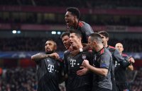 Fussball CHL 16/17 Achtelfinale: FC Bayern Muenchen - Arsenal London