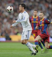 FUSSBALL International Primera Division 10/11:  Real Madrid - FC Barcelona