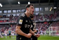 Fussball 1. Bundesliga  Saison  2025/2026  28. Spieltag SC Freiburg - FC Bayern Muenchen