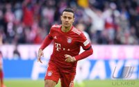 Fussball 1. Bundesliga Saison 18/19: FC Bayern Muenchen - VfB Stuttgart