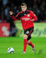 FUSSBALL, 1. BUNDESLIGA, 24. Spieltag: Leverkusen, KROOS Einzelaktion