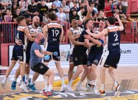 Basketball 2. Liga 21/22 Playoff Finale: Tigers Tuebingen - Rostock Seawolves