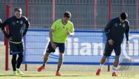 Fussball Training Deutsche Nationalmannschaft: Bastian Schweinsteiger, Thomas Mueller, Emre Can (alle Deutschland)