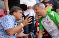 FUSSBALL 1. Bundesliga 2013/2014:  Trainer Favre (Borussia Moenchengladbach) und Praesidiumsmitglied  Meyer (Borussia Moenchengladbach)