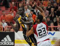 1. Basketball Bundesliga  08/09   Walter Tigers Tuebingen  - LiT Giesser 46 ers