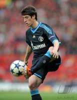 Fussball CHL  Saison 2010/2011: Sergio Escudero Palomo (FC Schalke 04)