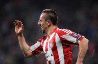 Fussball Champions League: JUBEL nach dem TOR zum 3:0 von Franck Ribery (FC Bayern Muenchen)