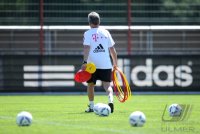 Fussball 1. Bundesliga: Trainer Jupp Heynckes  (FC Bayern Muenchen)