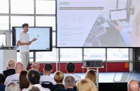 Verkehrsminister Winfried Hermann (Die Gruenen) bei der Firma Moby - mobility for you