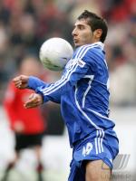 Fussball 1. Bundesliga: Schalke, ALTINTOP Einzelaktion