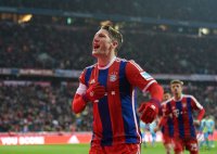 Fussball 1. Bundesliga Saison 14/15: JUBEL Bastian Schweinsteiger (FC Bayern Muenchen)