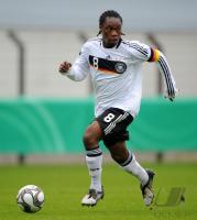 FUSSBALL, INTERNATIONAL: Deutschland U18, YABO Einzelaktion