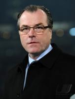 FUSSBALL, 1. BUNDESLIGA, 24. Spieltag: FC Schalke 04, TOENNIES