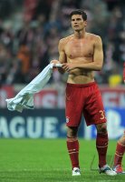 FUSSBALL INTERNATIONAL  CHL Viertelfinale 11/12: Mario Gomez (FC Bayern Muenchen)