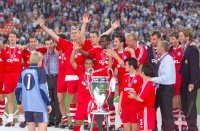 FUSSBALL CHAMPIONSLEAGUE FINALE 2000/2001:  JUBEL FC Bayern Muenchen