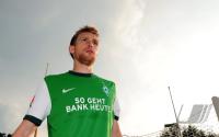 FUSSBALL, Bundesliga, SV Werder Bremen: MERTESACKER