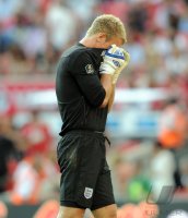 Fussball International EM 2012-Qualifikation:   Joe HART (England)