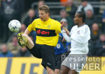 Fussball 1. Bundesliga: Dortmund - Bayern, Zweikampf