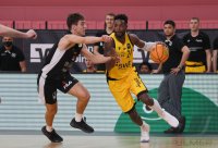 Basketball 2. Bundesliga  20/21: Tigers Tuebingen - Artland Dragons