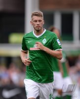 FUSSBALL 1. Bundesliga 13/14: Aaron Hunt (SV Werder Bremen)
