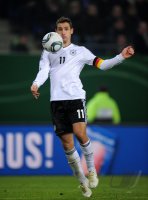 FUSSBALL INTERNATIONAL: Deutschland, KLOSE am Ball