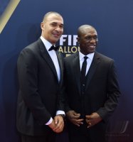 Fussball International FIFA Ballon d Or 2014: Clarence SEEDORF (Holland) und Ruud GULLIT (Holland)