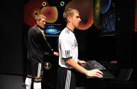 Fussball Nationalmannschaft : ADIDAS WM 2010 Trikot Vorstellung