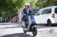Oberbuergermeister Boris Palmer (Parteilos) bei einer Probefahrten mit einem E-Roller