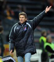 Fussball 3. Bundesliga : Trainer Klaus Augenthaler (Unterhaching)