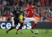 Fussball CHL 16/17 Achtelfinale: FC Bayern Muenchen - Real Madrid