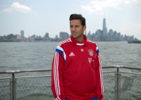 FUSSBALL 1. Bundesliga 14/15: Claudio Pizarro (FC Bayern Muenchen)