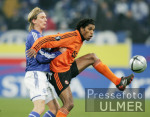 Fussball Uefa Cup: Schalke - Denezk, Zweikampf