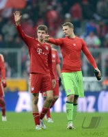 Fussball 1. Bundesliga, Saison 2012/2013:  Thomas Mueller und Torwart Manuel Neuer (v. li., FC Bayern Muenchen)
