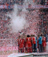 Fussball 1. Bundesliga  Saison  2012/2013:  Deutscher Meister 12/13 FC Bayern Muenchen