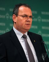 Fussball: 1. Bundesliga Saison 2010/2011: Mitgliederversammlung Werder: FISCHER